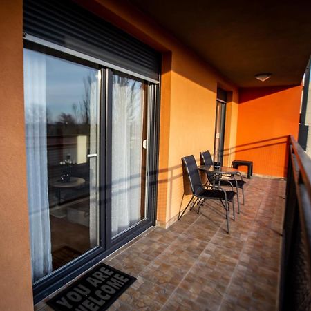 Apartman Elly Slavonski Brod Exterior foto