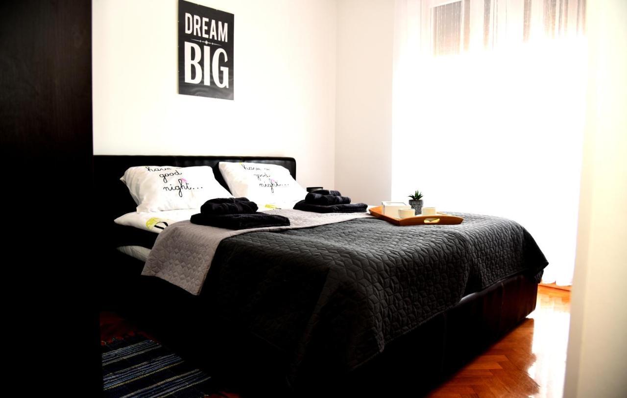 Apartman Elly Slavonski Brod Exterior foto