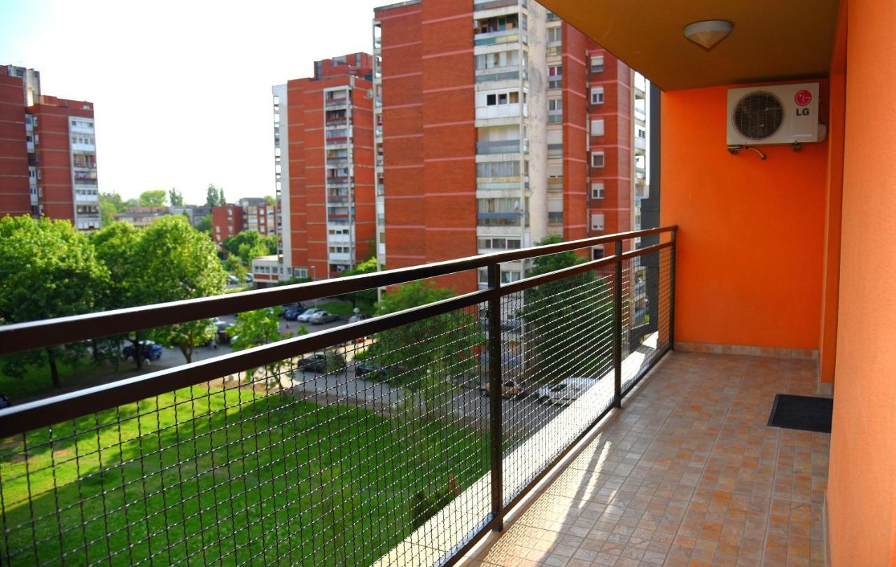 Apartman Elly Slavonski Brod Exterior foto