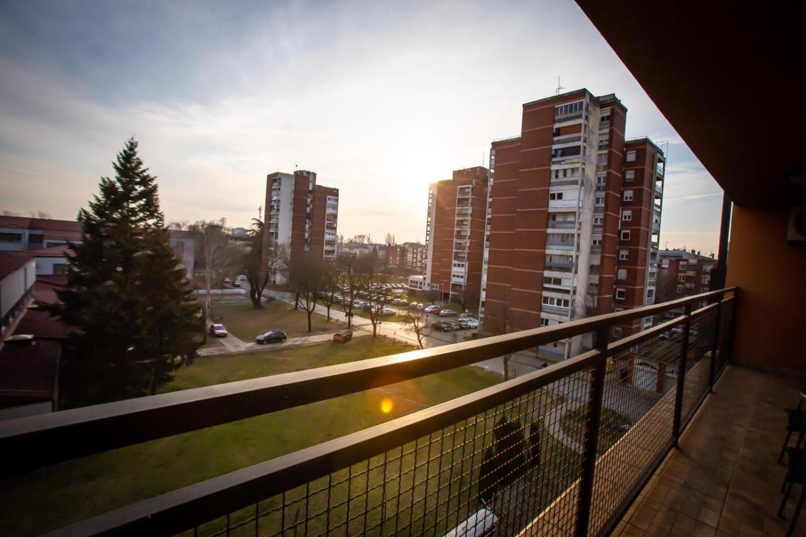 Apartman Elly Slavonski Brod Exterior foto