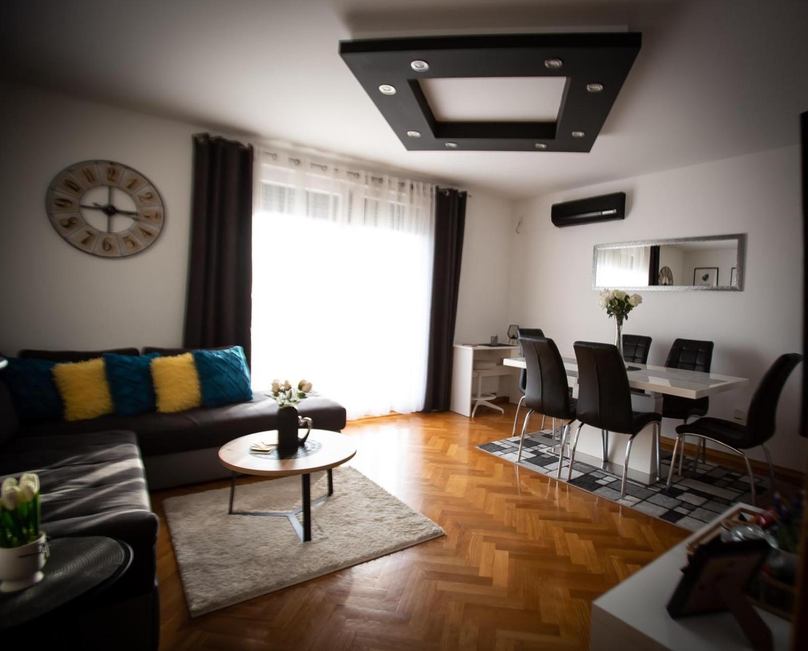 Apartman Elly Slavonski Brod Exterior foto